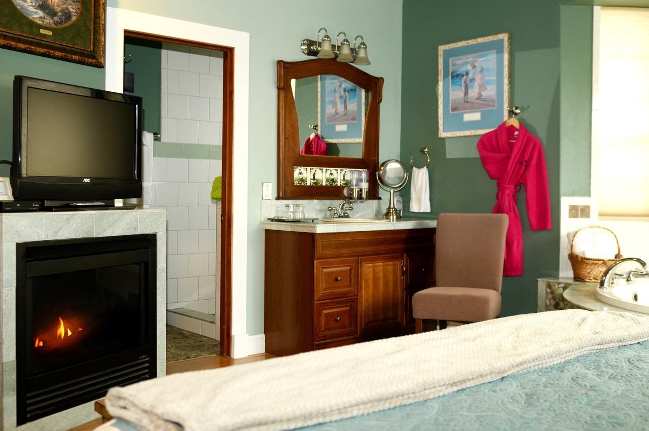 Collins Inn & Seaside Cottages (Adults Only) Ocean Shores Eksteriør bilde