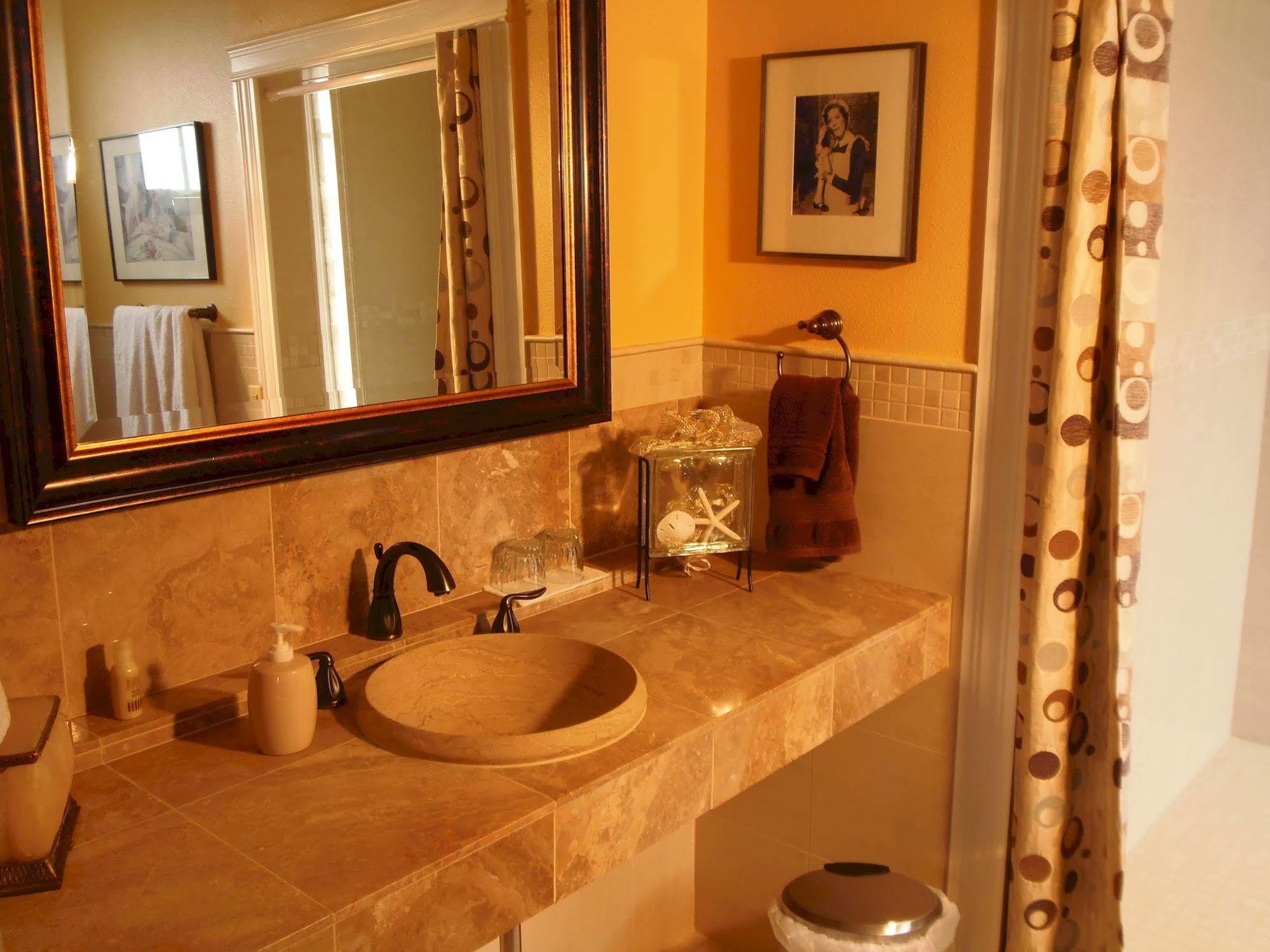 Collins Inn & Seaside Cottages (Adults Only) Ocean Shores Eksteriør bilde