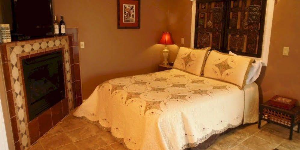 Collins Inn & Seaside Cottages (Adults Only) Ocean Shores Eksteriør bilde